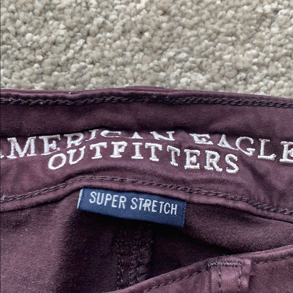 American Eagle Burgundy  jegging jeans - Picture 3 of 4